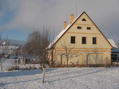 Huis, vakantiehuis, winter, huis te koop, Broumov Tsjechie.