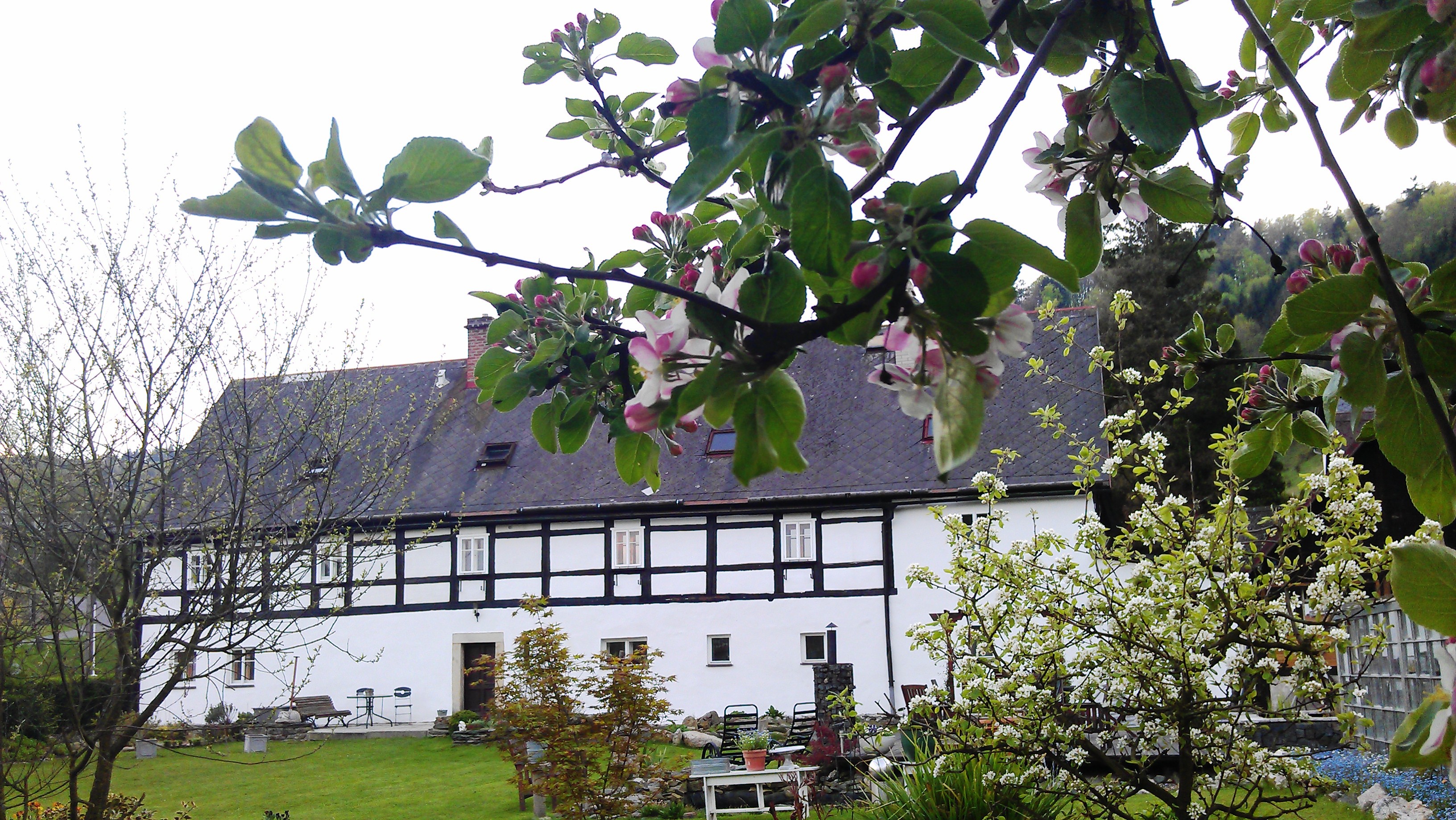 Zu verkaufen denkmalgeschütztes Gästehaus und Ferienhaus, Umgebung Reichenberg (Liberec), Tschechische Republik (Nordböhmen).